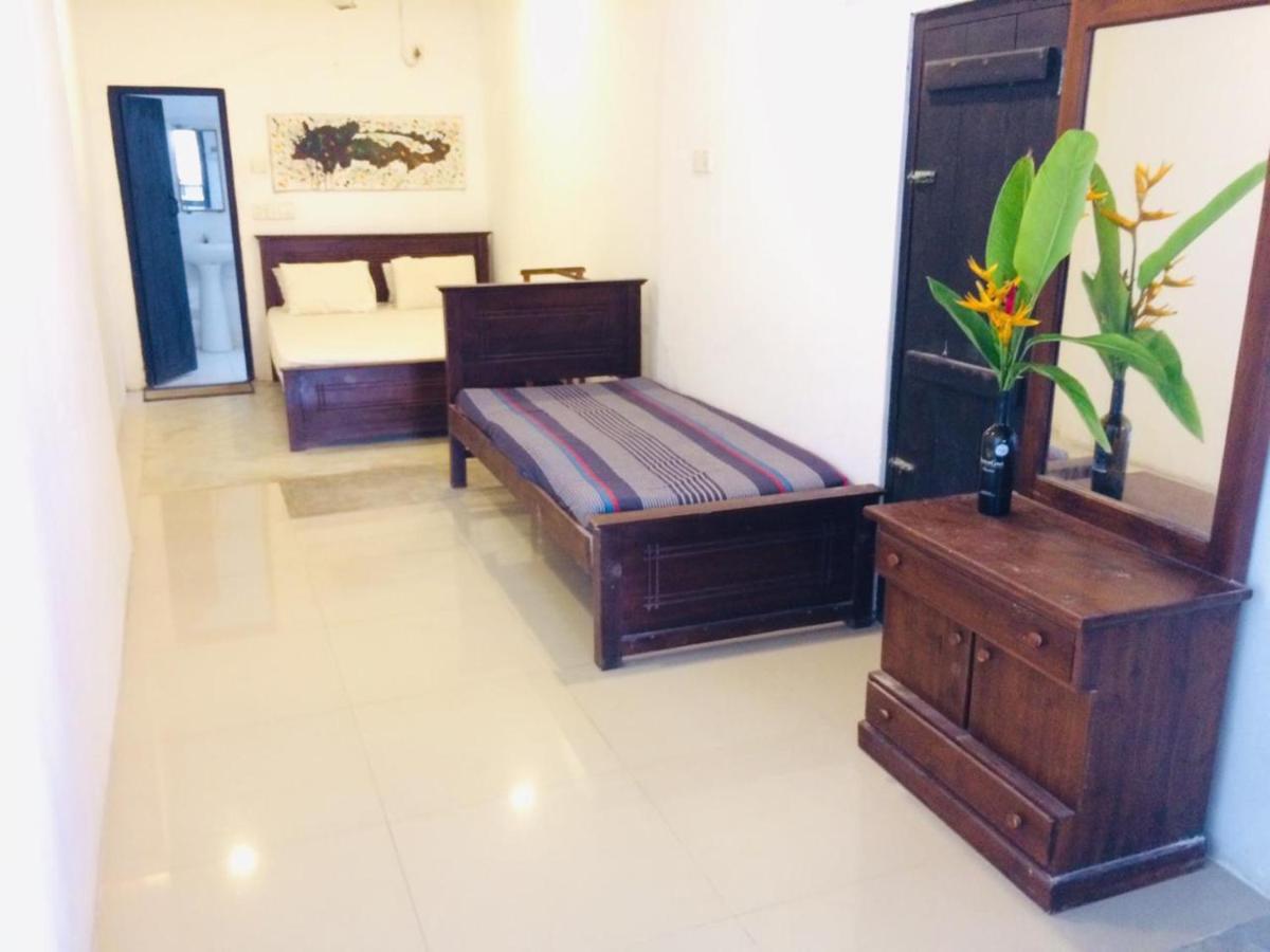 Sea View Villa Unawatuna Exterior photo